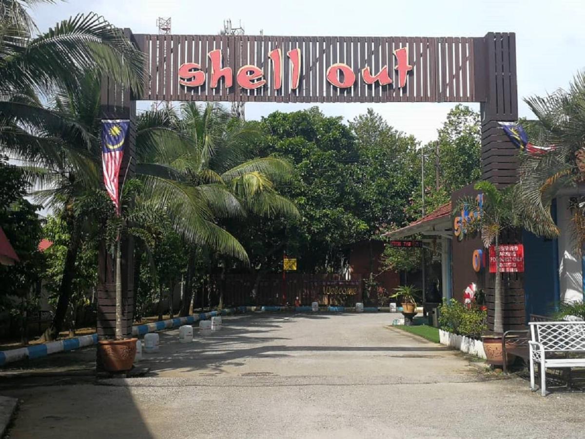 珍南海滩谢尔奥特假日公园 外观 照片